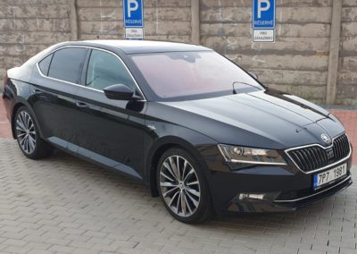 Leštění karoserie ŠKODA SUPERB