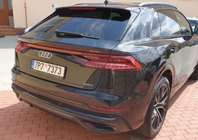 Leštění laku a voskování auta AUDI Q8