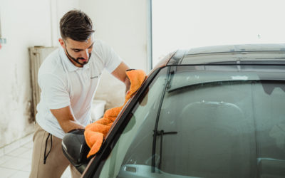 Ruční mytí aut – proč je o tolik lepší než klasická myčka?