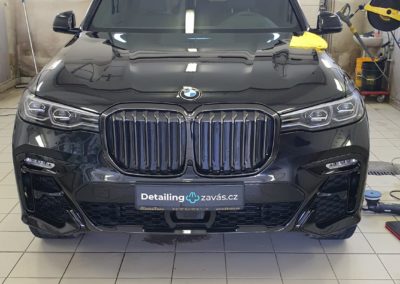 BMW X7 - Pohled zepředu